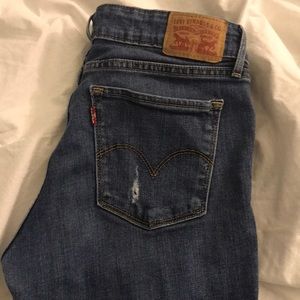 Levis 711 Skinny Jeans